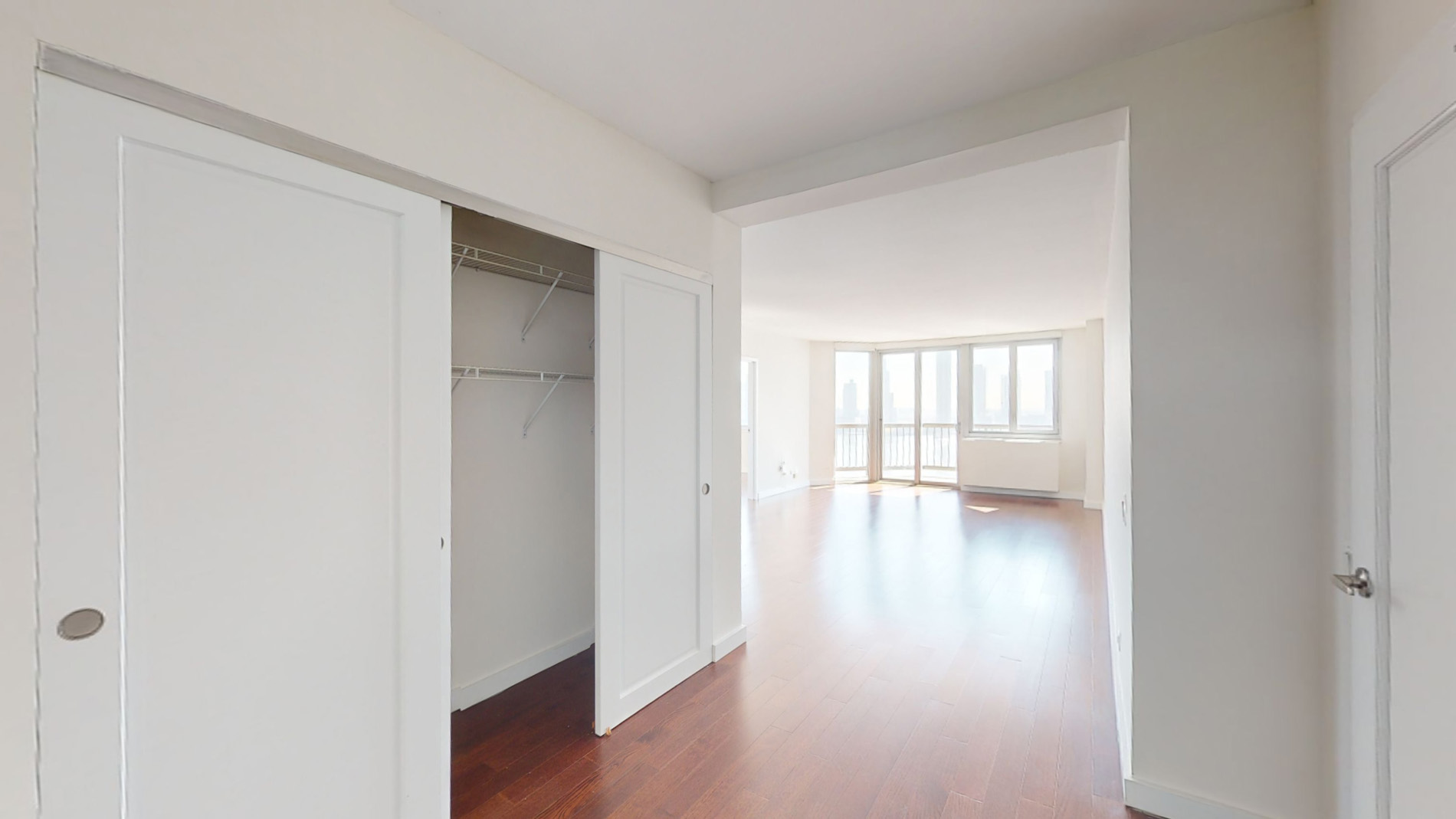 3 Bedroom Apartment – 401 E 34th St #N15J, New York, NY 10016