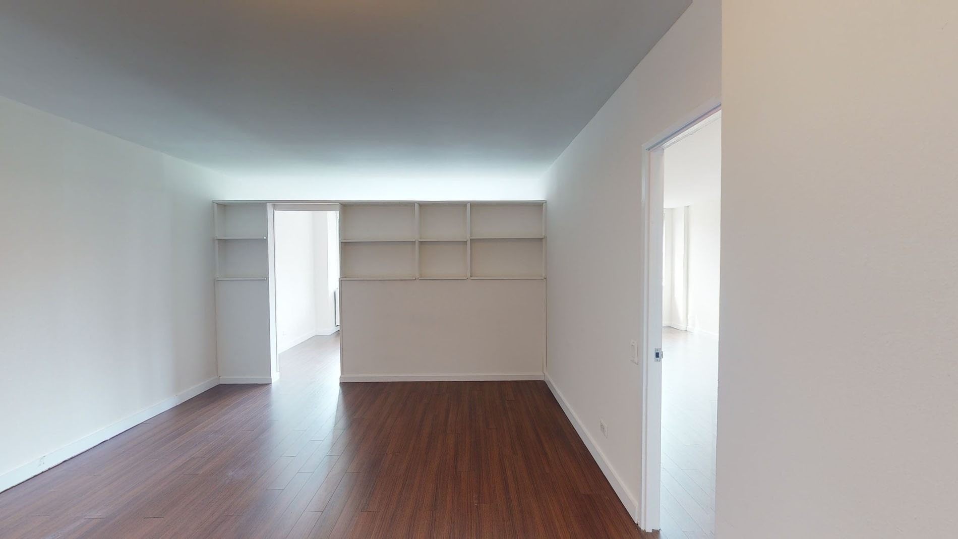 2 Bedroom Apartment – 401 E 34th St #N18B, New York, NY 10016