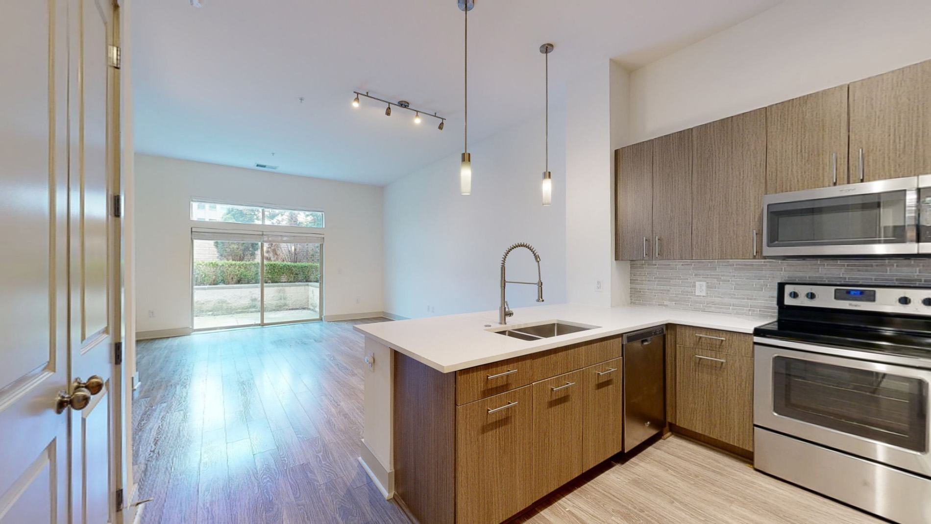 1 Bedroom Apartment – 322 N Broad St. #1208, Philadelphia, PA 19102