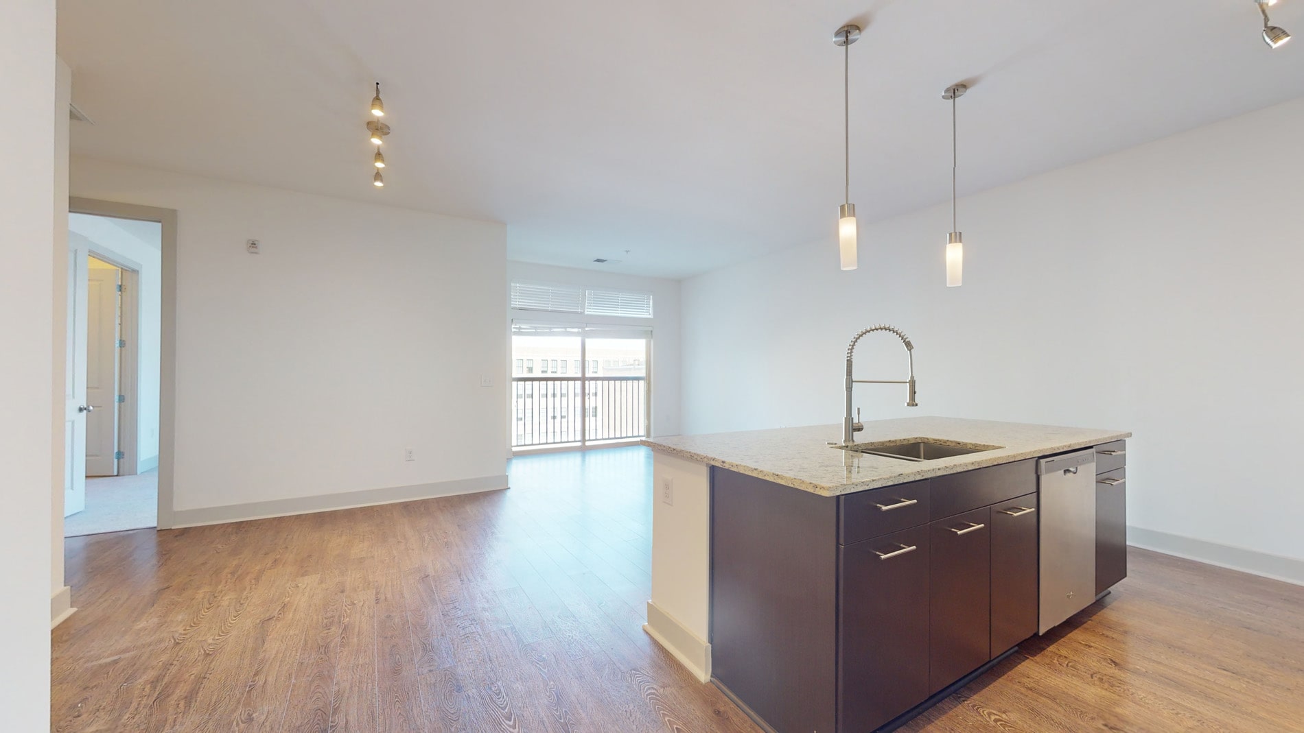 1 Bedroom Apartment – 322 N Broad St. #1506, Philadelphia, PA 19102