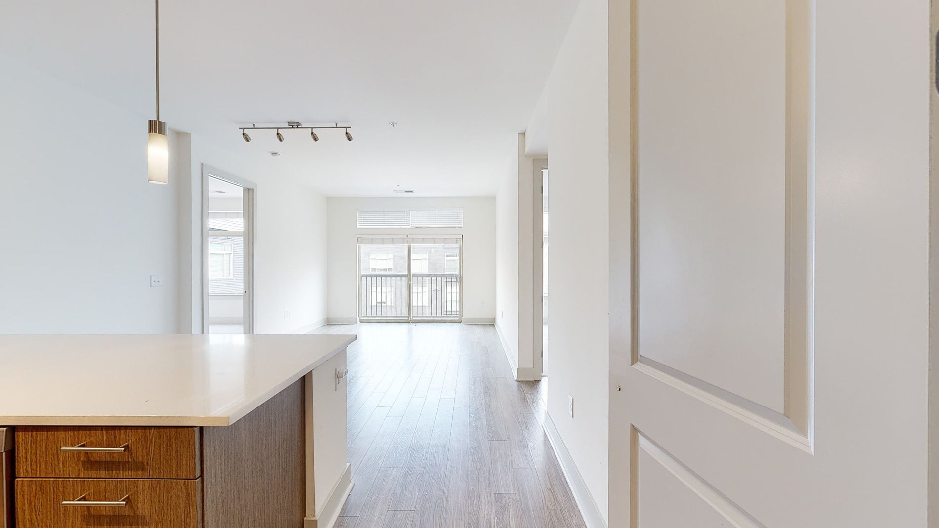 2 Bedroom Apartment – 322 N Broad St. #1522, Philadelphia, PA 19102