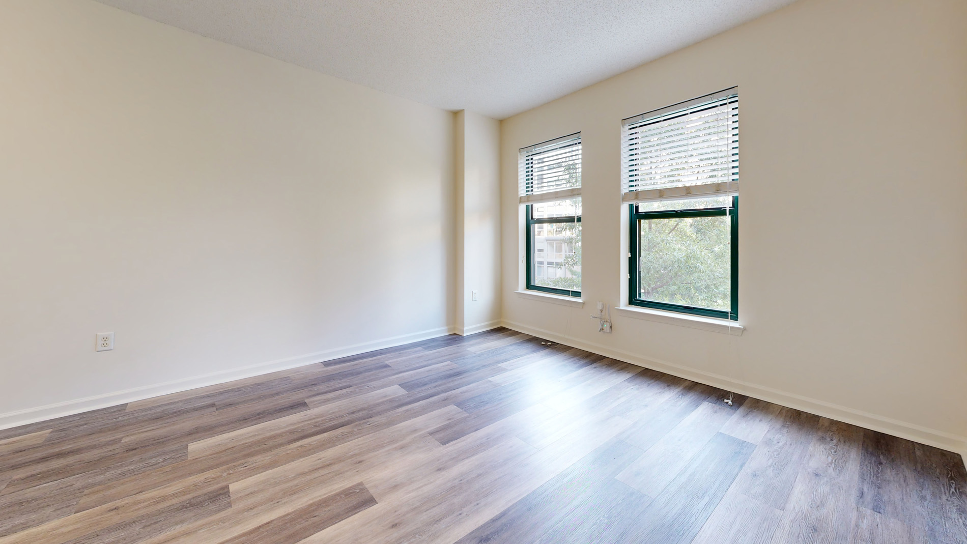 1301 Thomas Circle 1 of 5