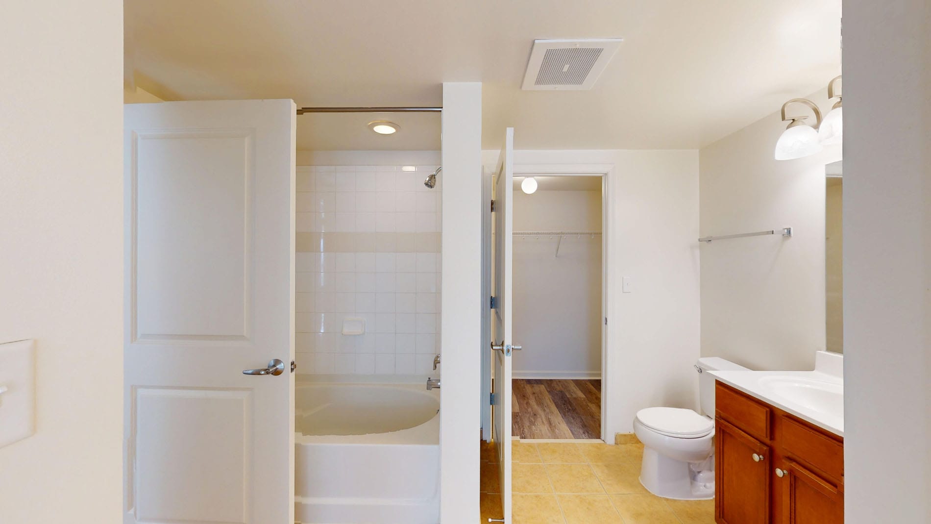 1301 Thomas Circle 4 of 5