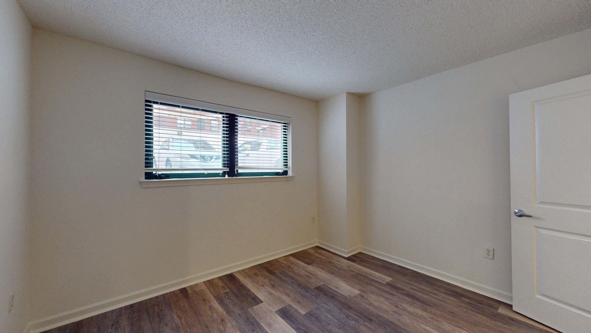 1301 Thomas Circle 3 of 5