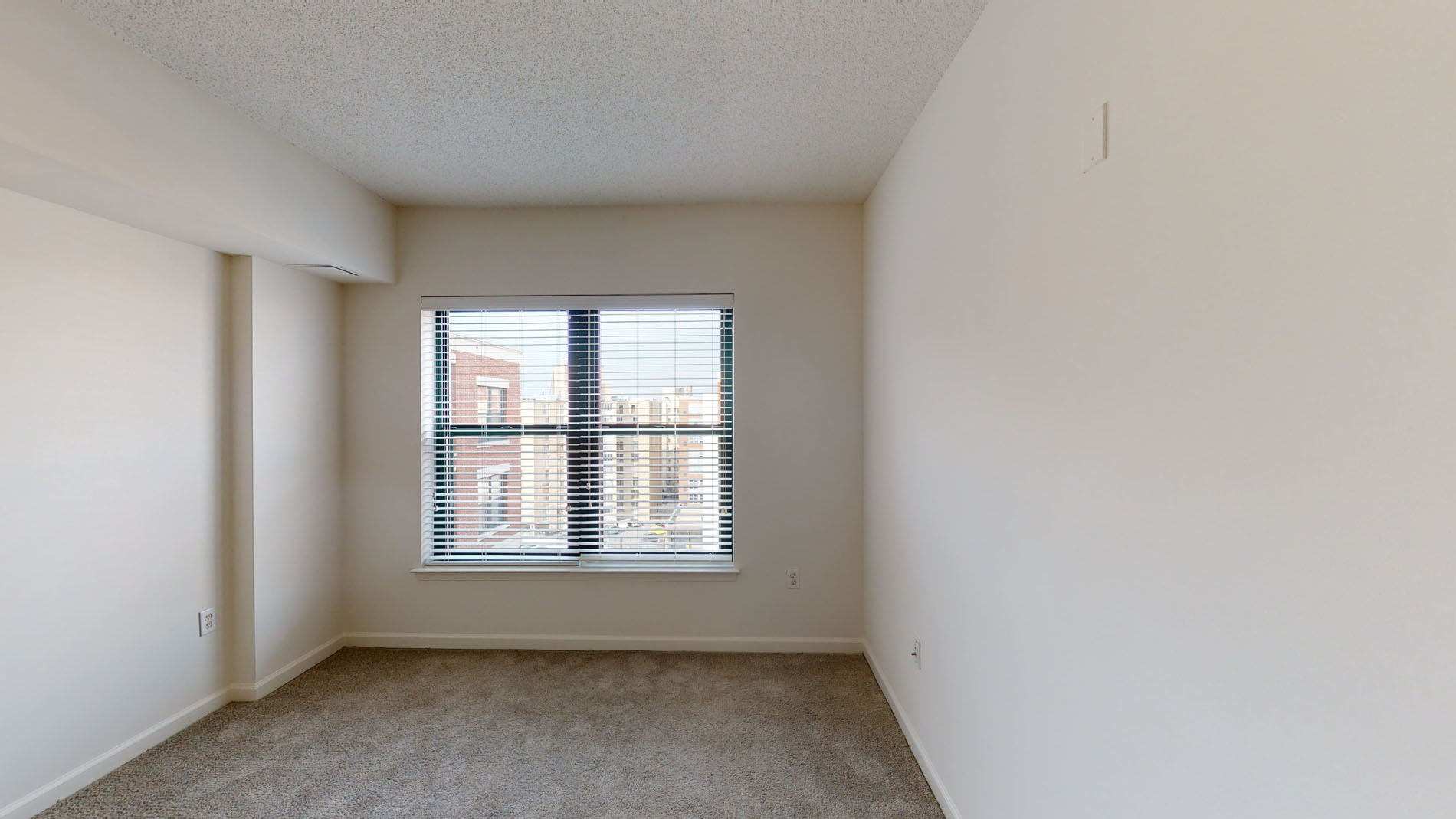 1301 Thomas Circle 3 of 5