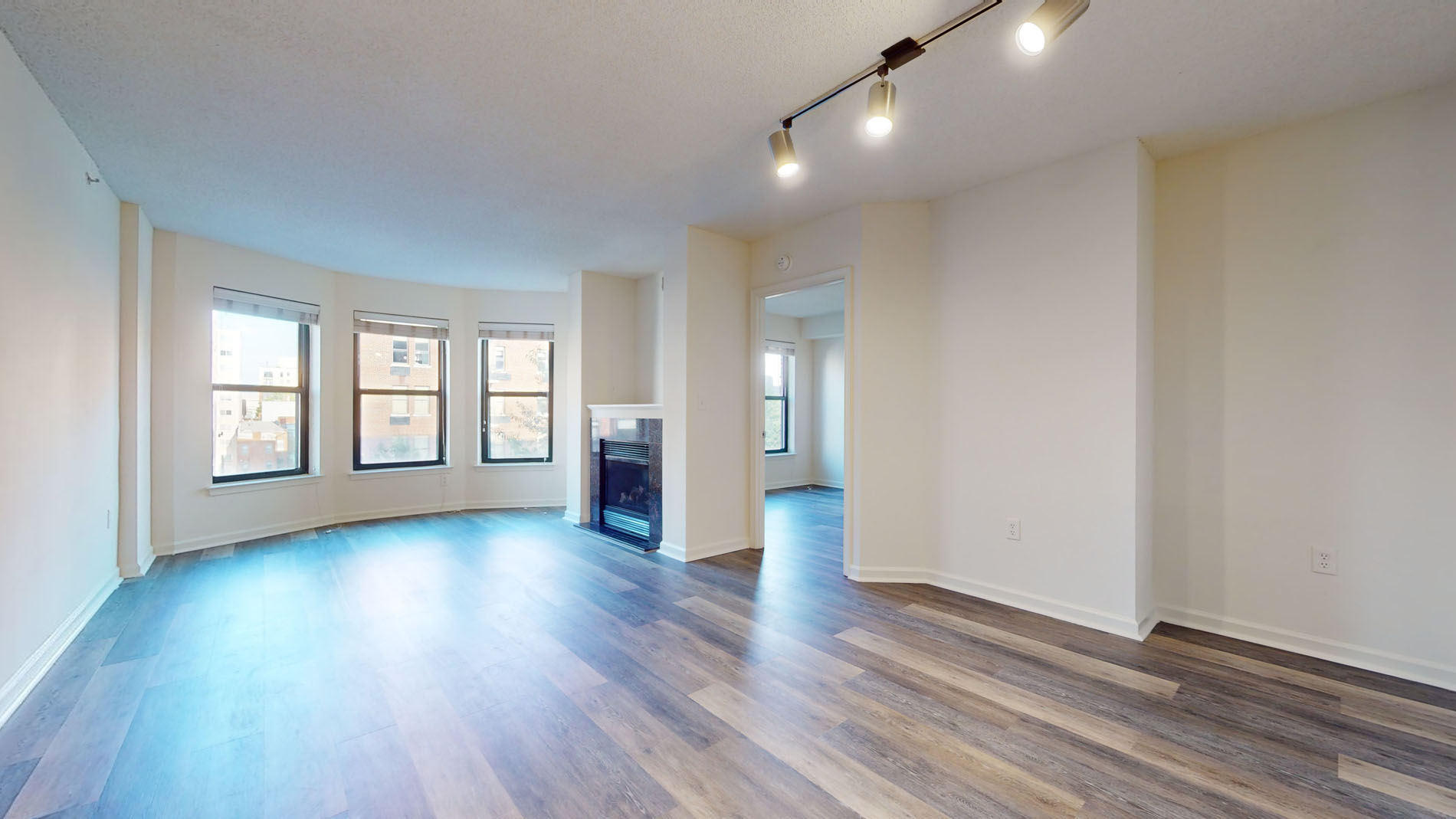 1301 Thomas Circle 2 of 5