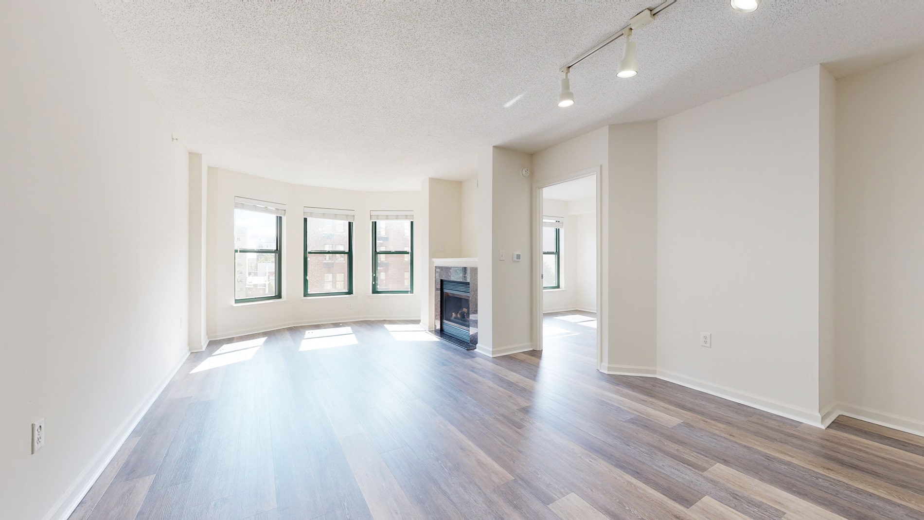 1301 Thomas Circle 2 of 5