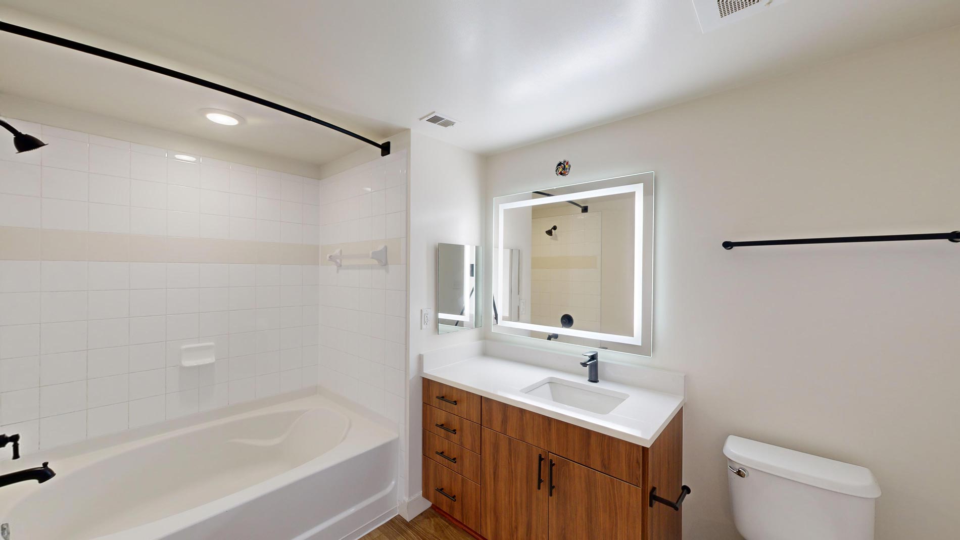 1301 Thomas Circle 4 of 5