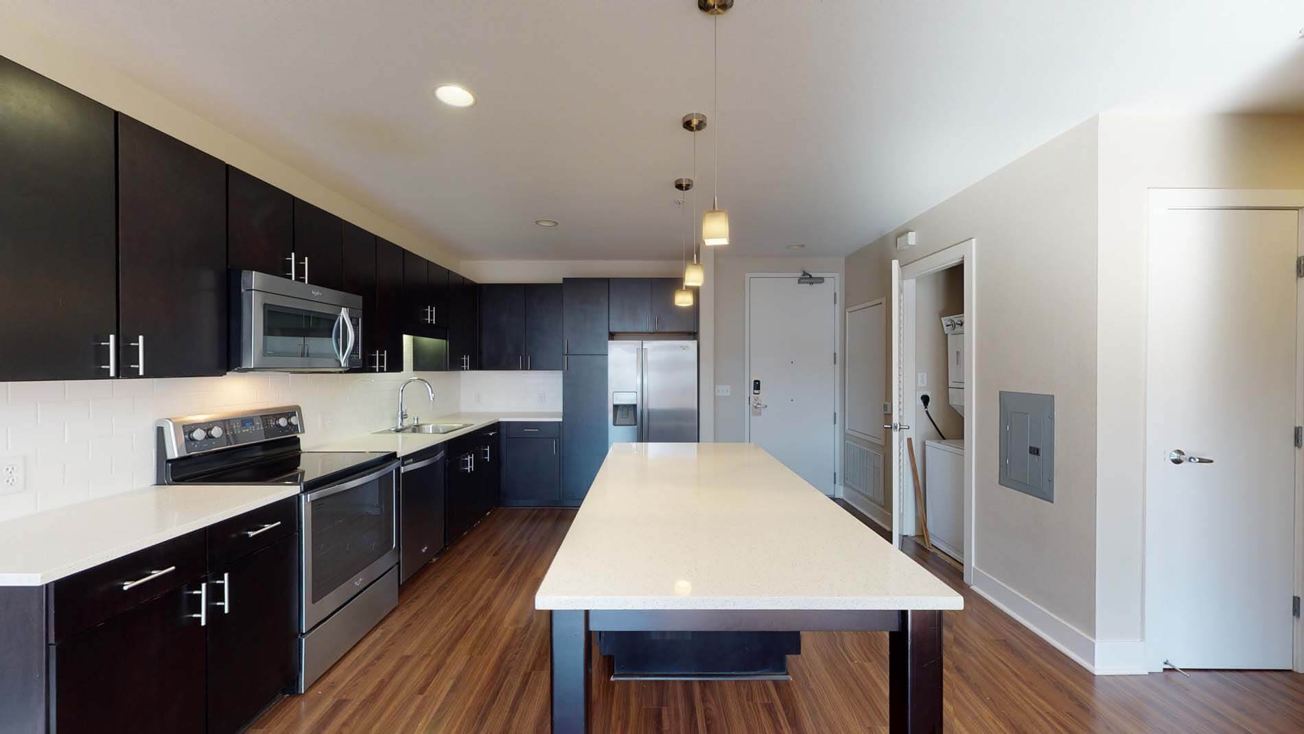 Channel Mission Bay 4 of 5