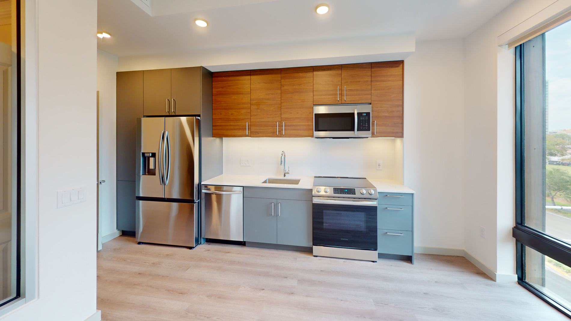 101 N Meridian 1 of 5