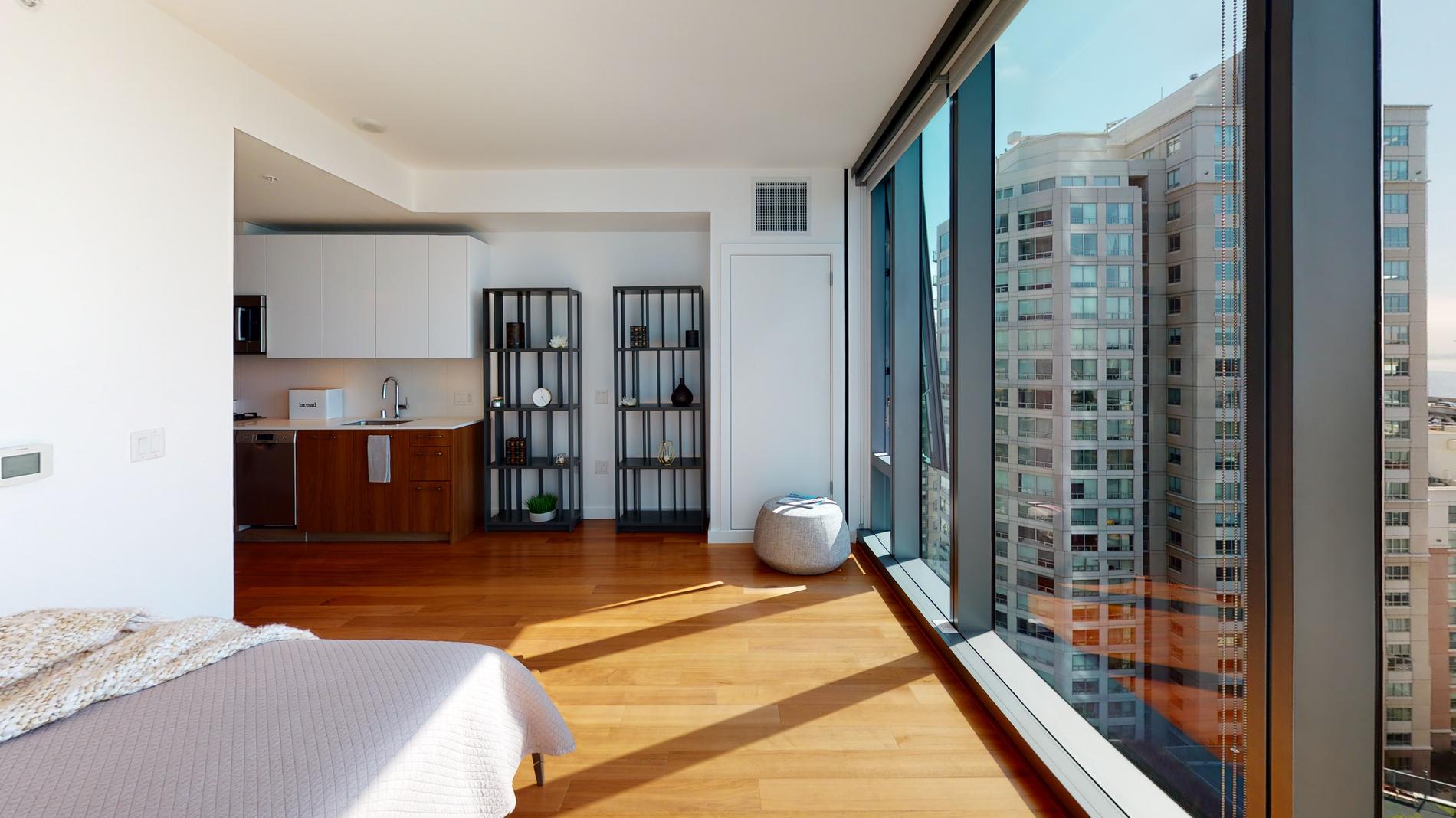 399 Fremont 2 of 5