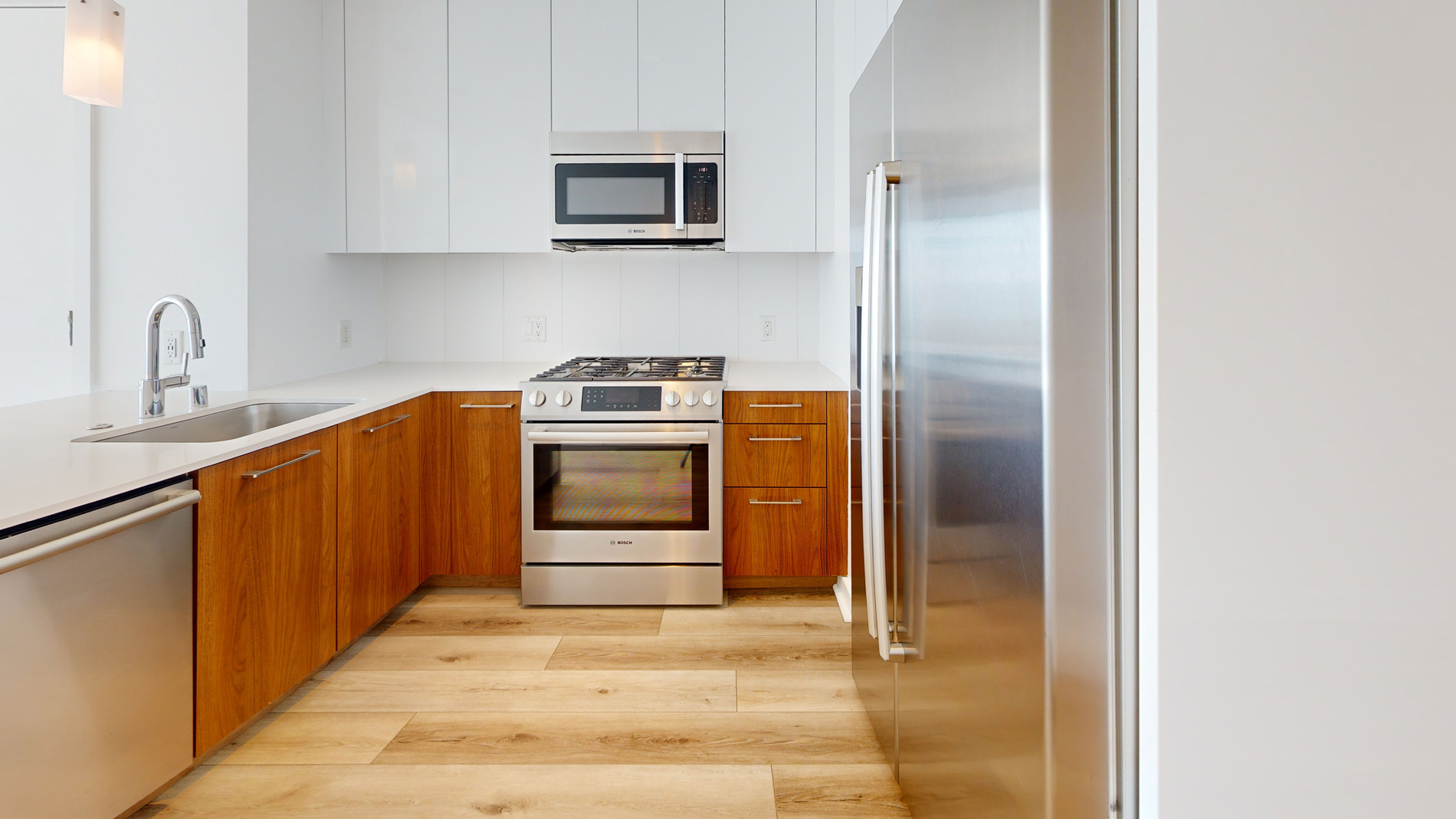 399 Fremont 1 of 5