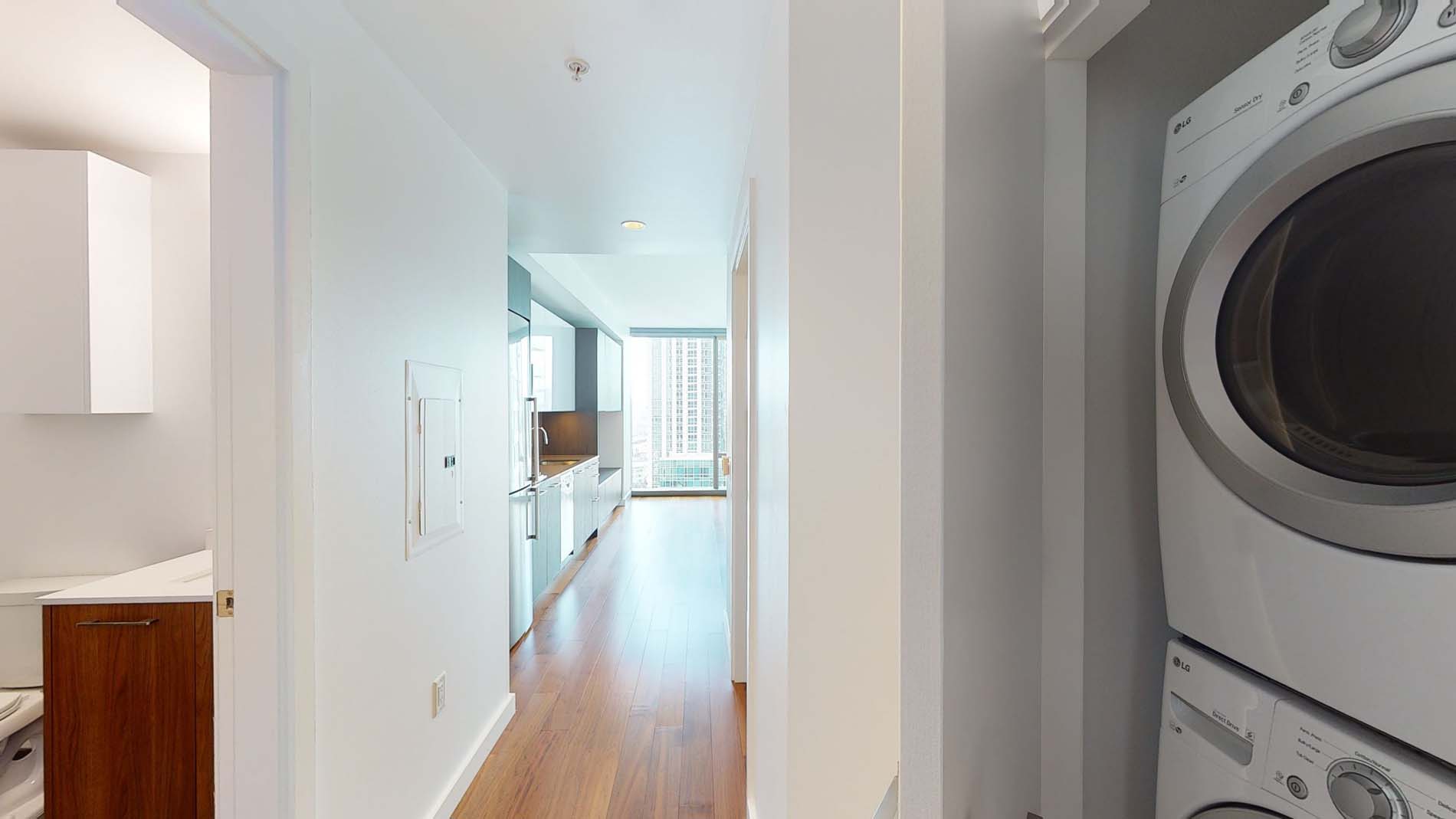 399 Fremont 1 of 5