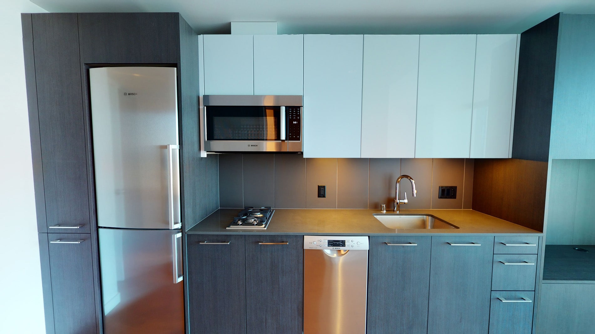 399 Fremont 1 of 5