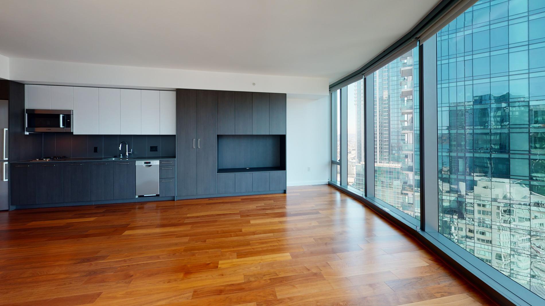 399 Fremont 1 of 4