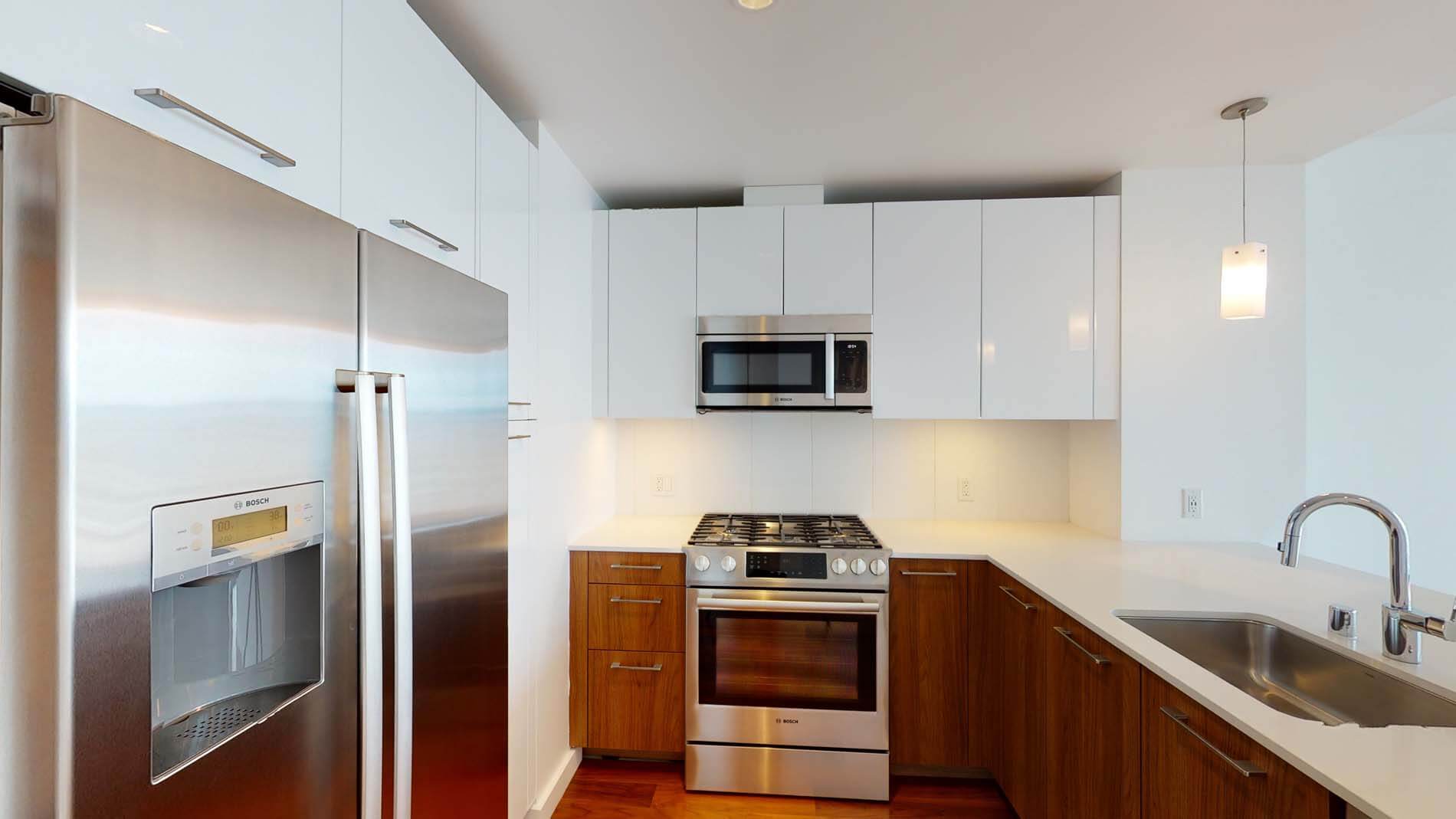 399 Fremont 2 of 5