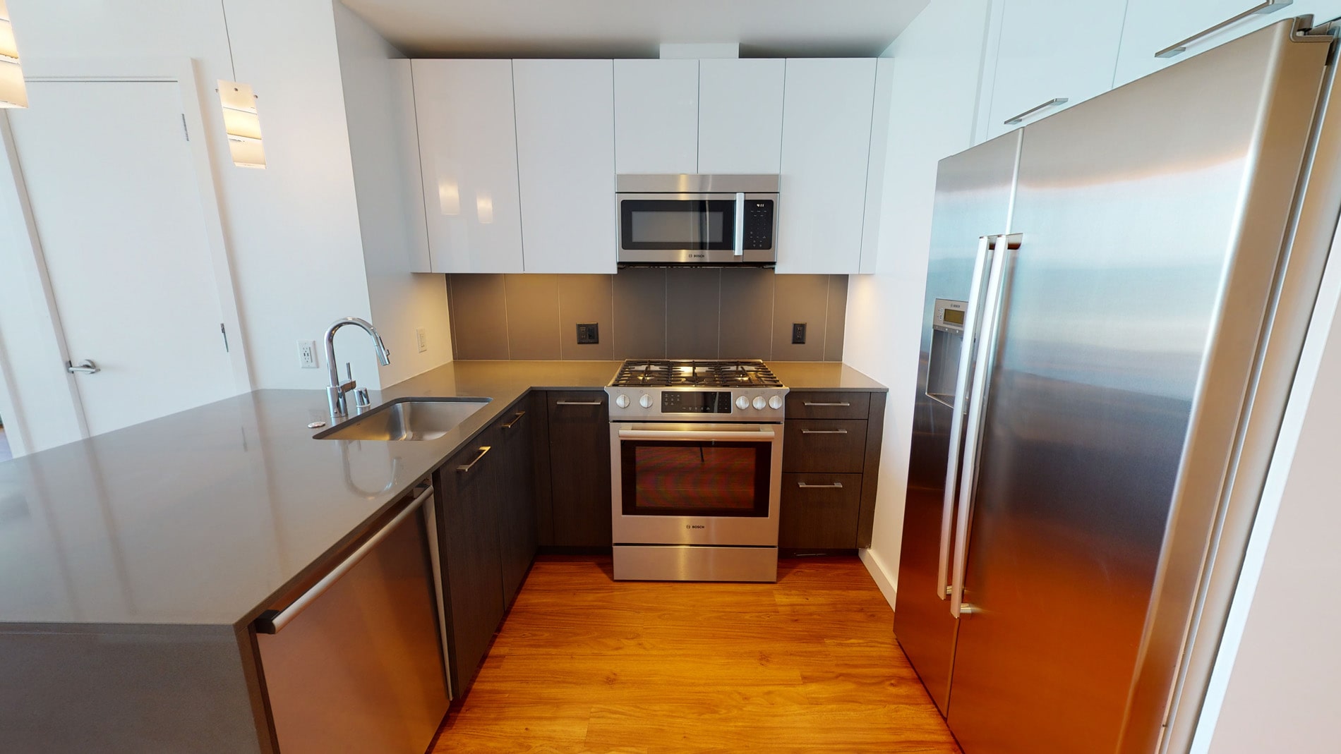 399 Fremont 1 of 5