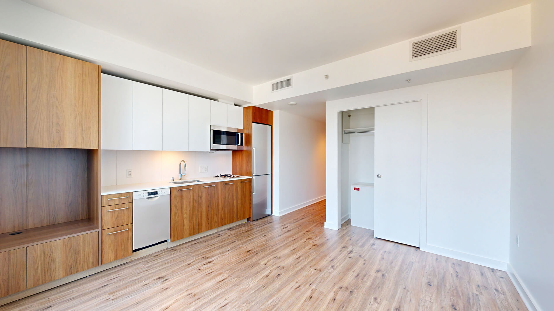 399 Fremont 3 of 5