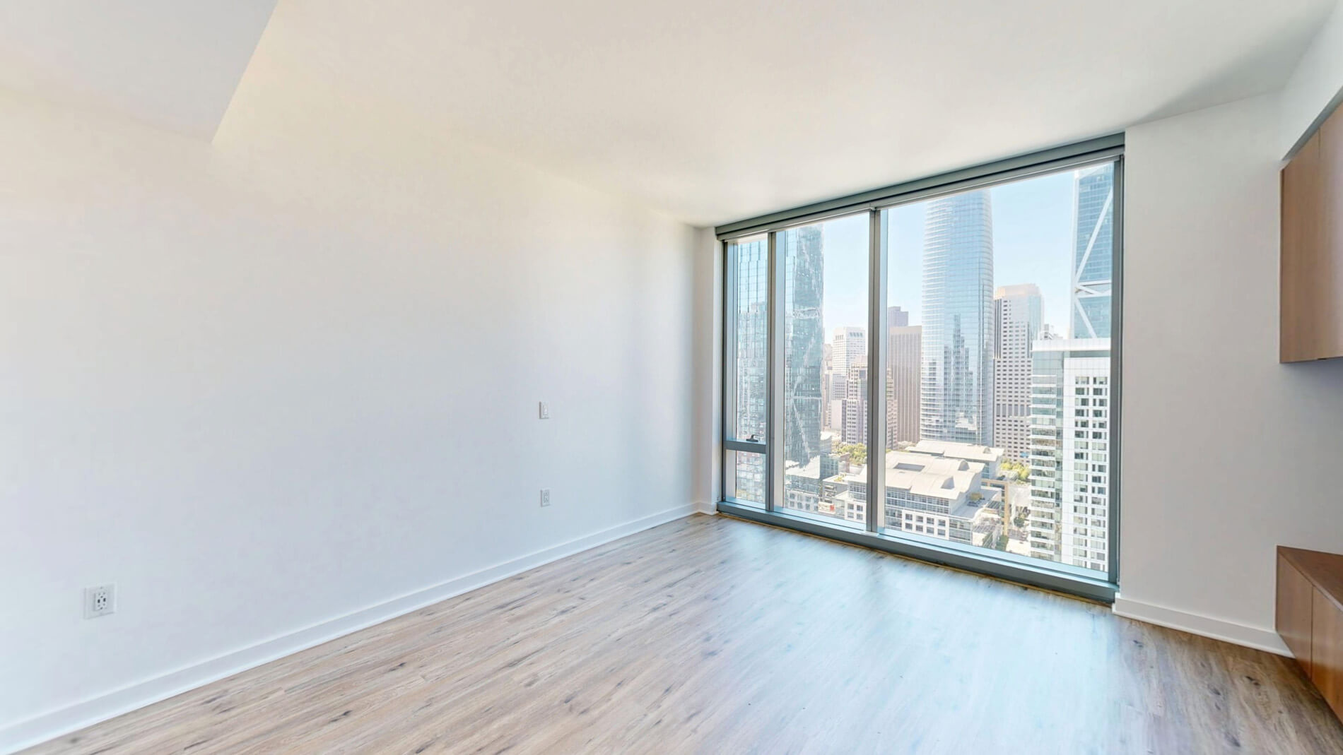 399 Fremont 2 of 5