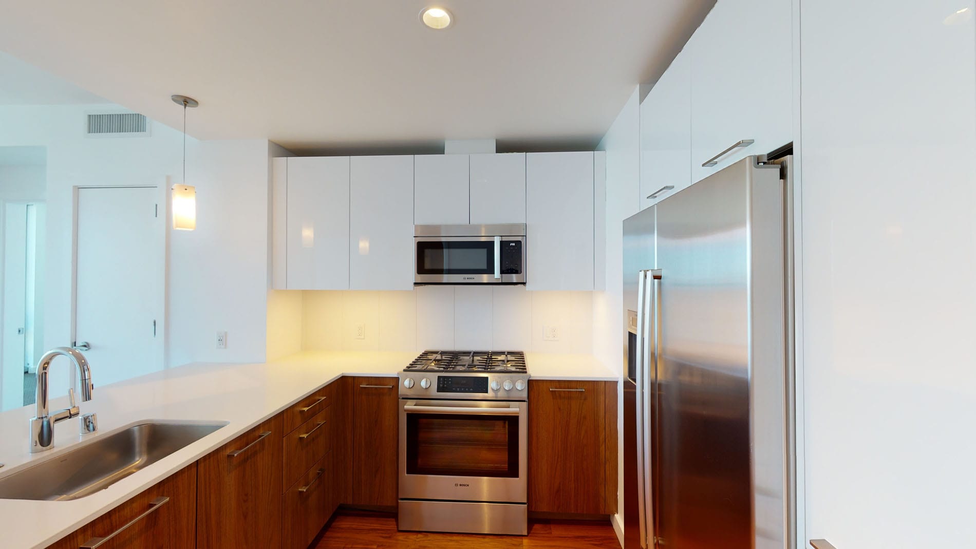 399 Fremont 1 of 5