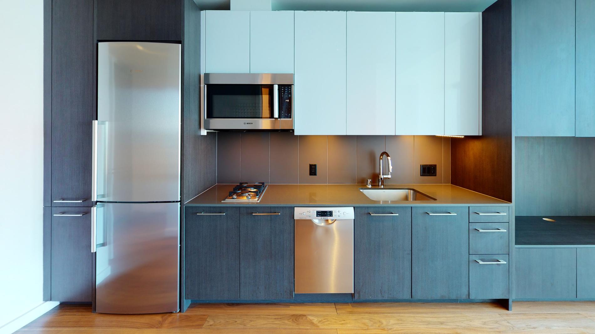 399 Fremont 1 of 5