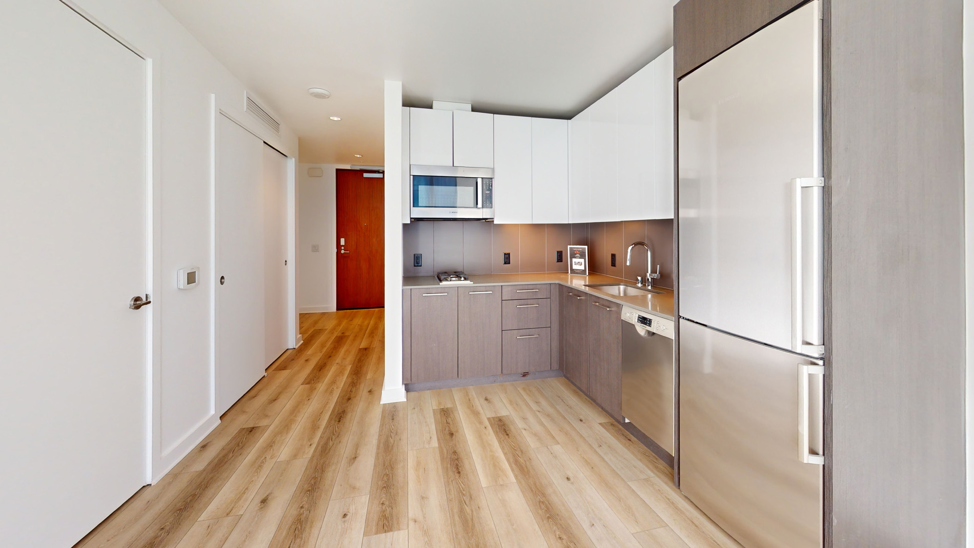 399 Fremont 1 of 5