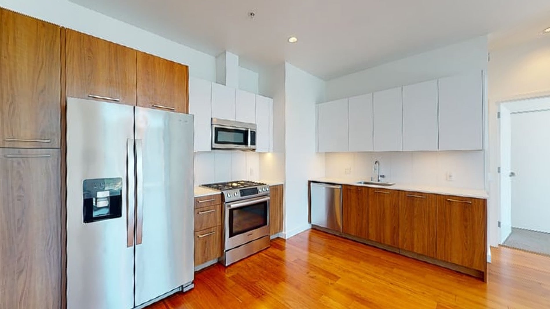 399 Fremont 1 of 5
