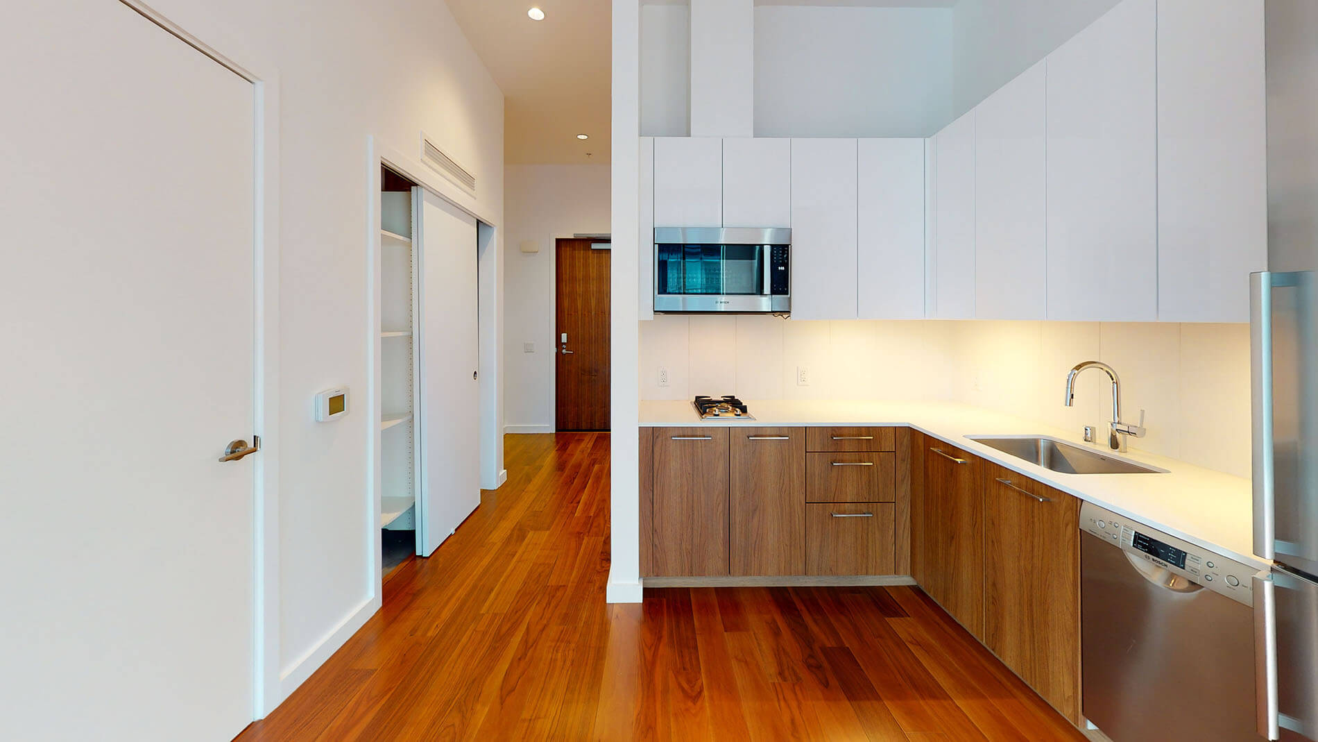 399 Fremont 1 of 5