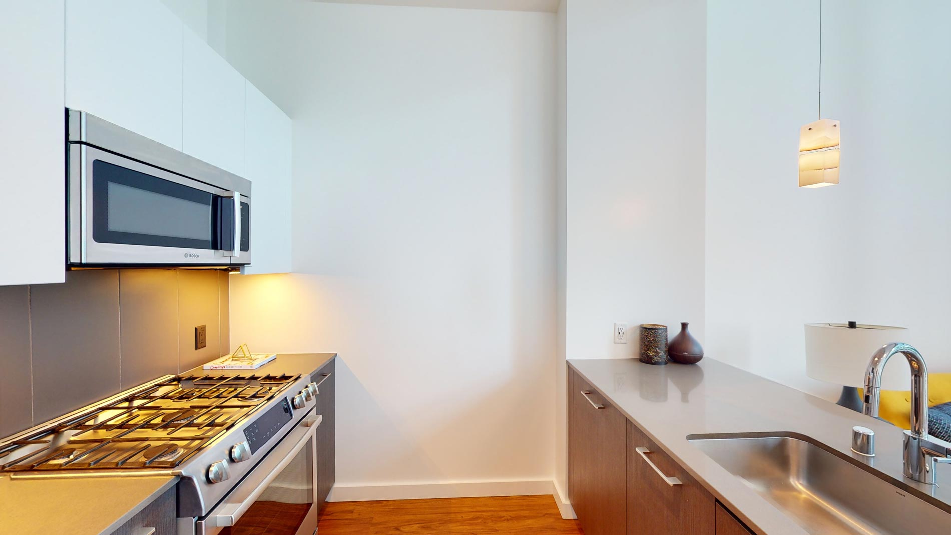 399 Fremont 1 of 5