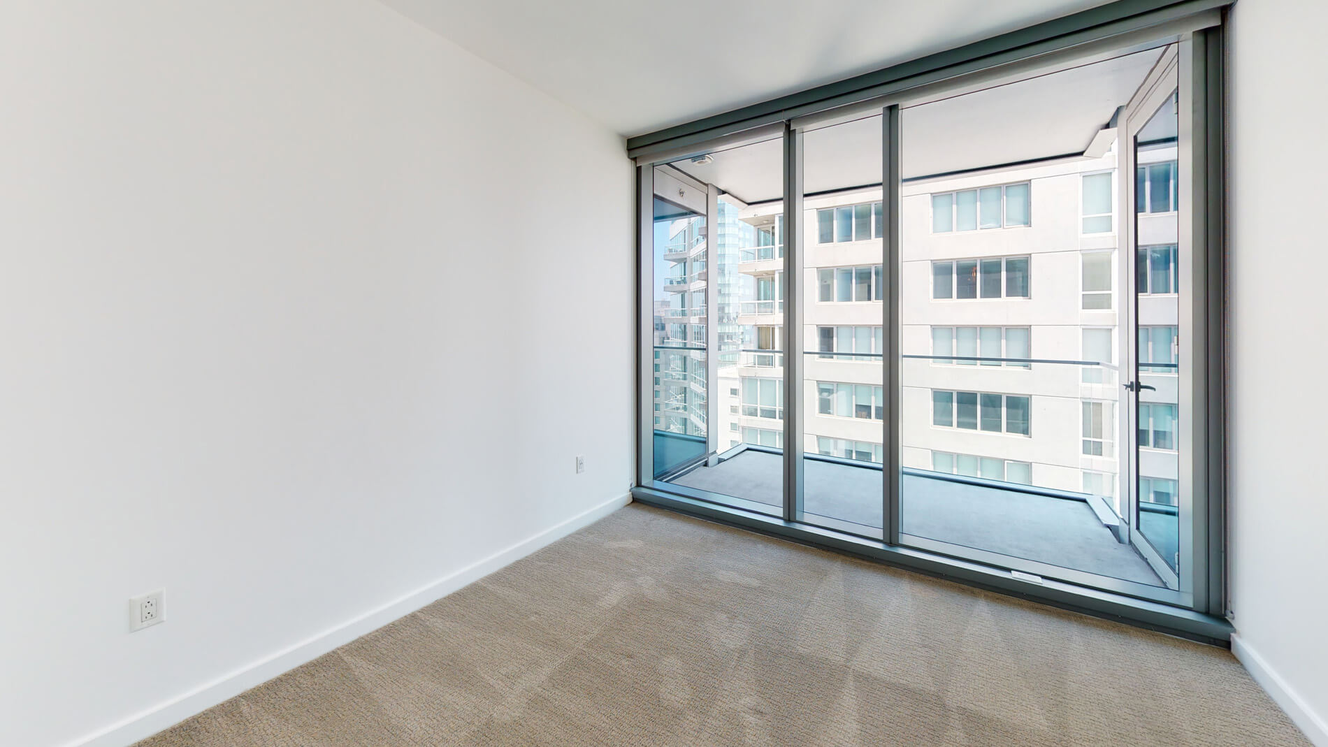 399 Fremont 3 of 5
