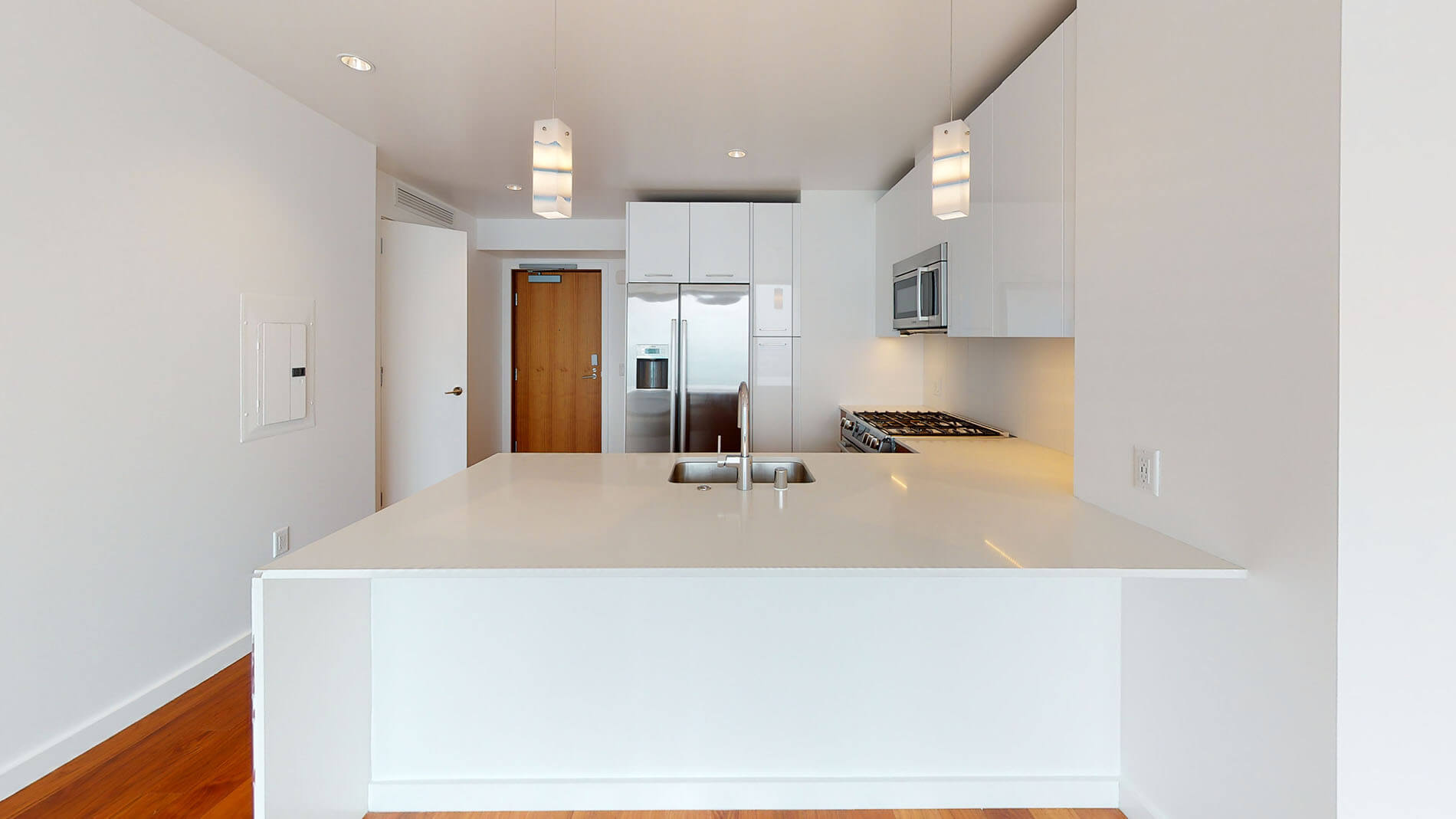 399 Fremont 1 of 4