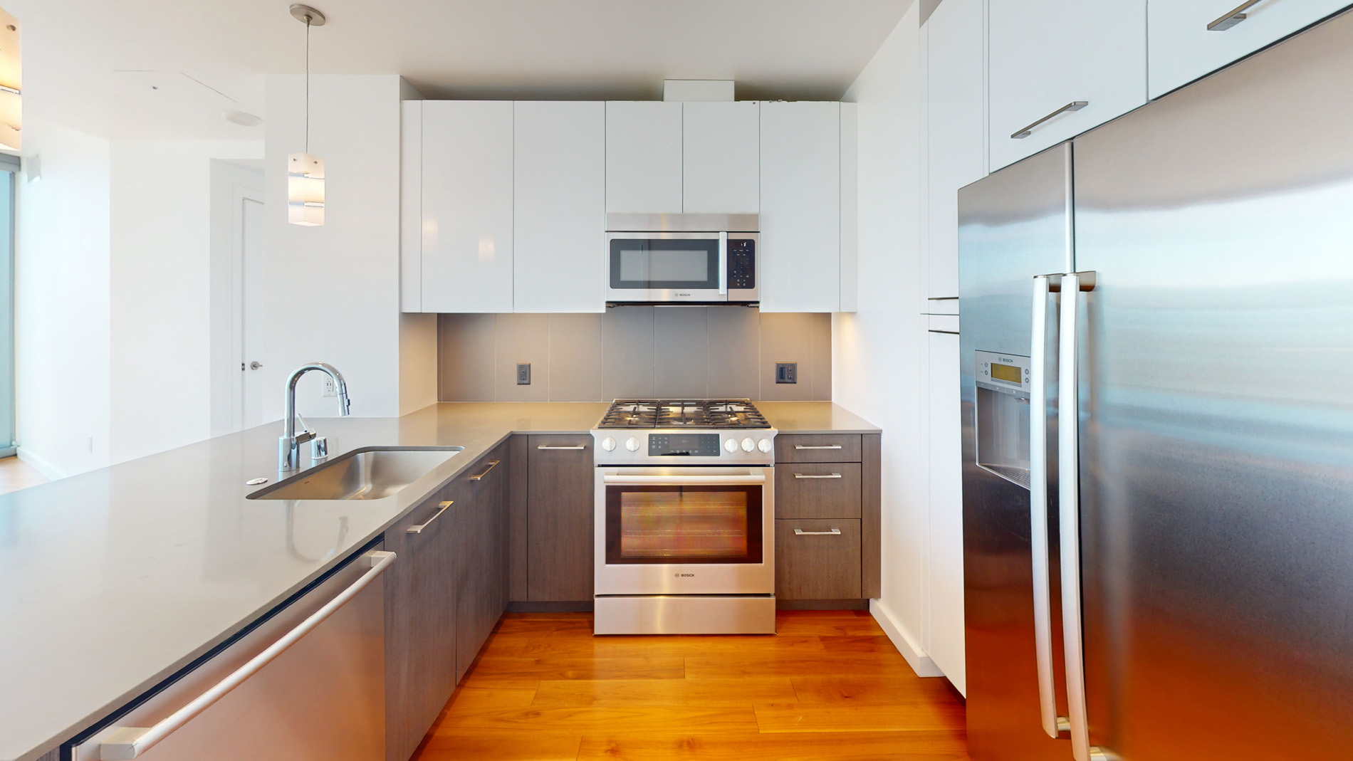 399 Fremont 1 of 4