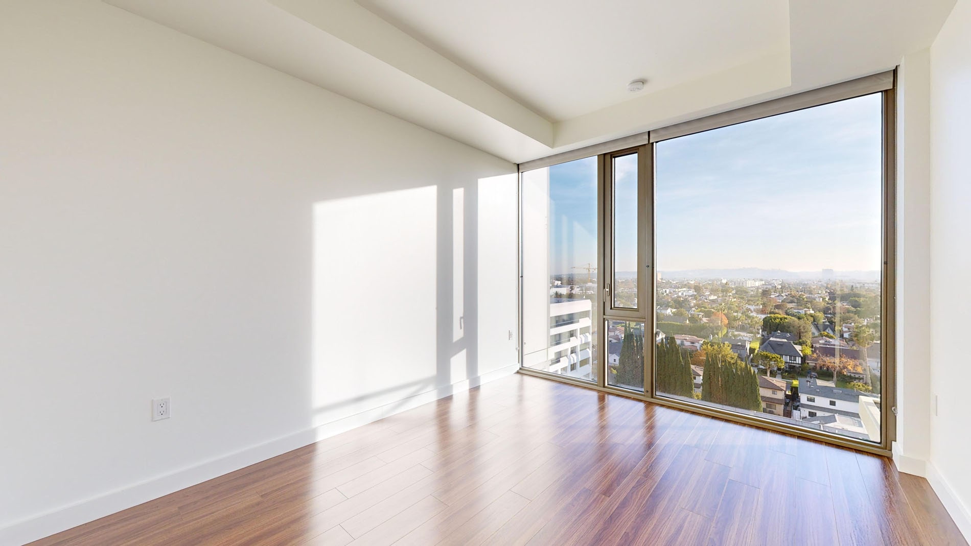 Vision on Wilshire 4 of 5