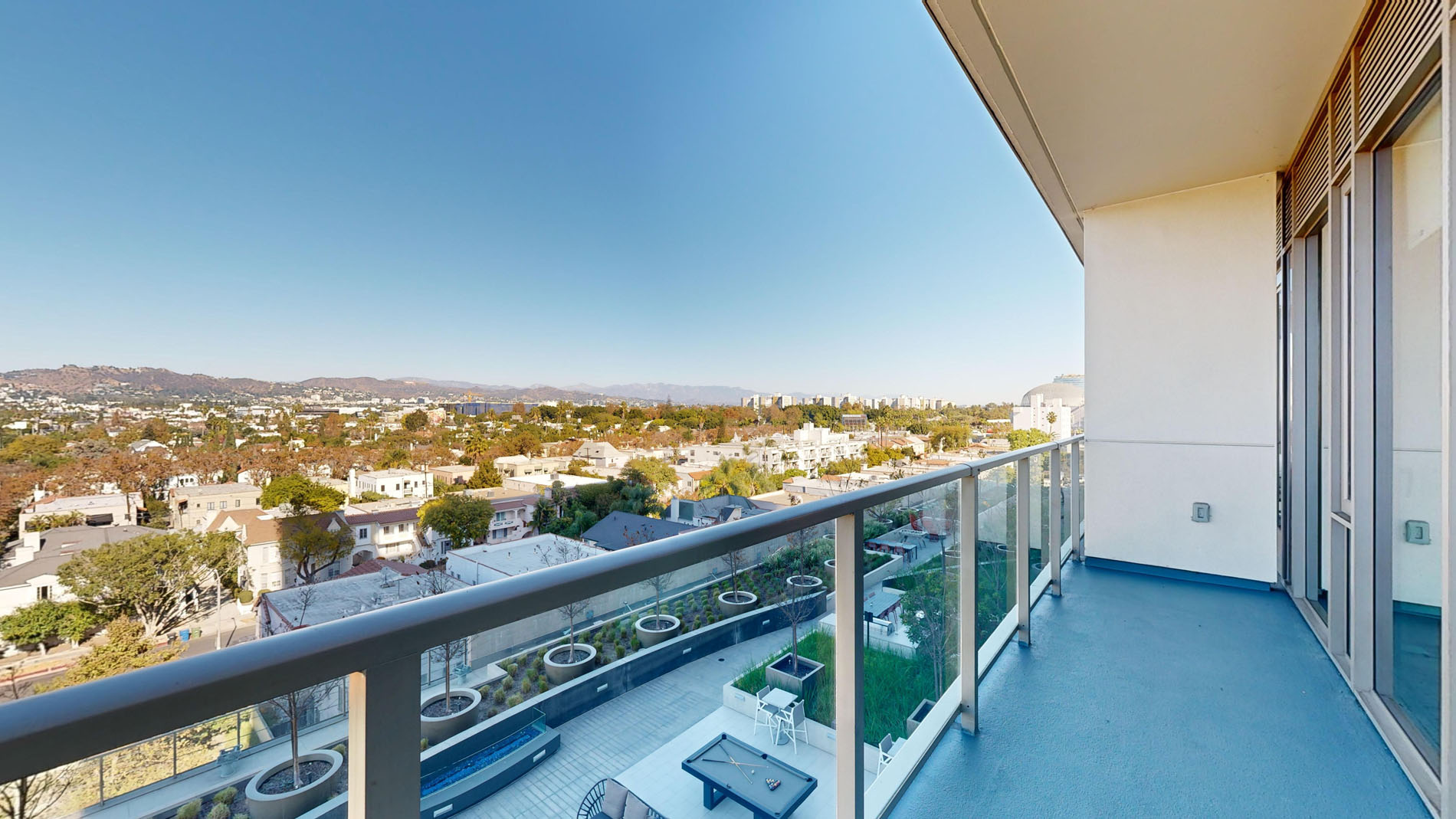 Vision on Wilshire 3 of 5