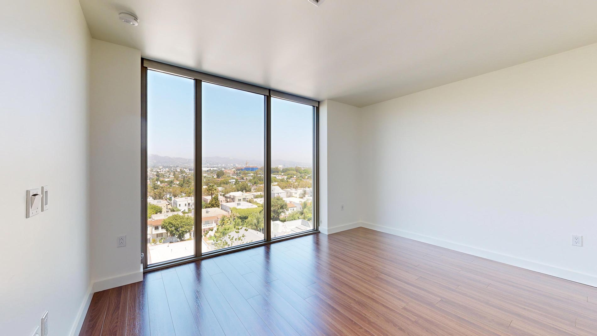 Vision on Wilshire 4 of 5